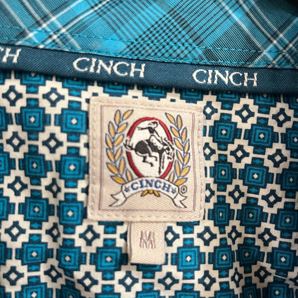 Cinch Button Up - Picture 2 of 2